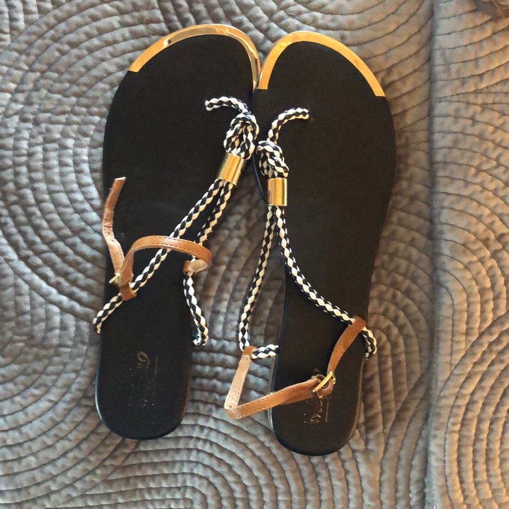 Sandals - Picture 2 of 2